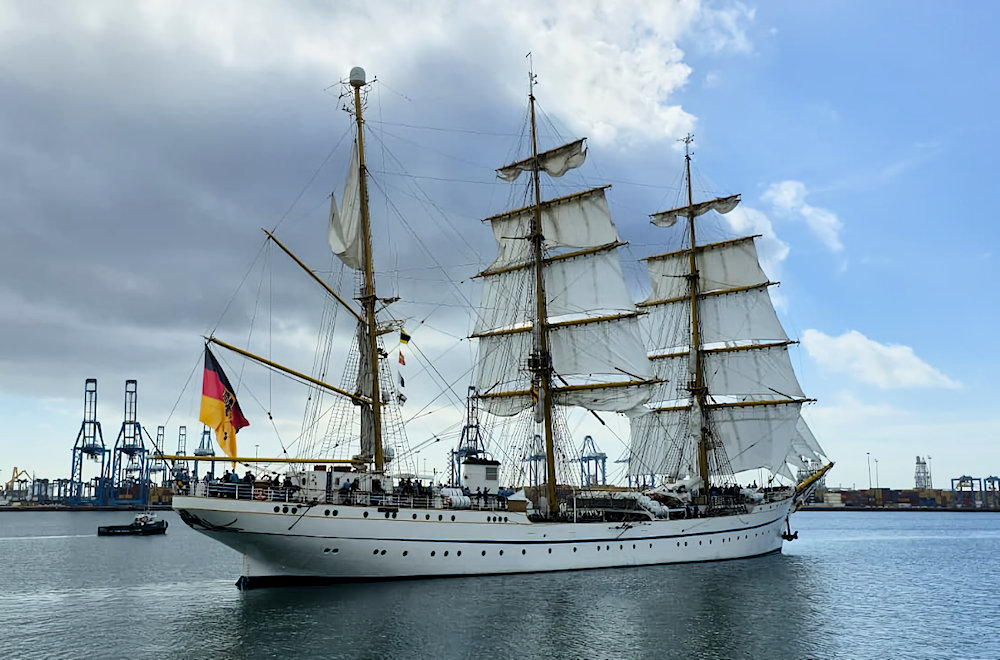Neues von der GORCH FOCK der Deutschen Marine