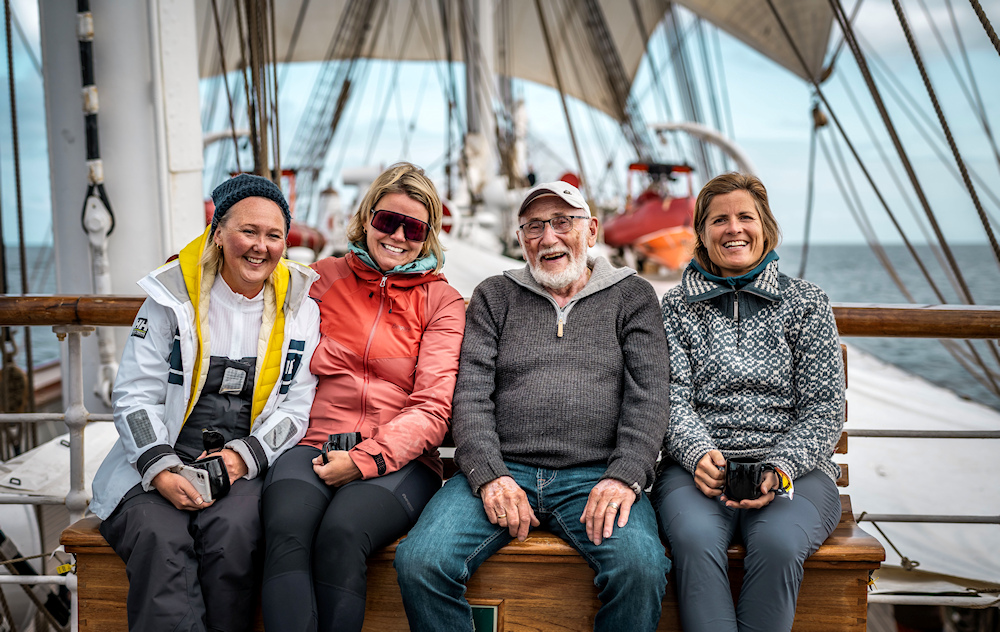 Fröhliche Trainees - Statsraad Lehmkuhl